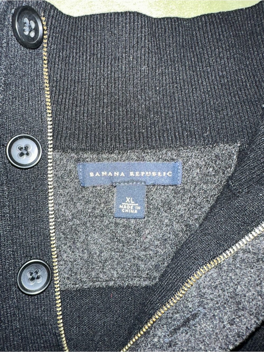 Banana Republic Men's Black Zip-Up Sweater - Picture 3 of 7